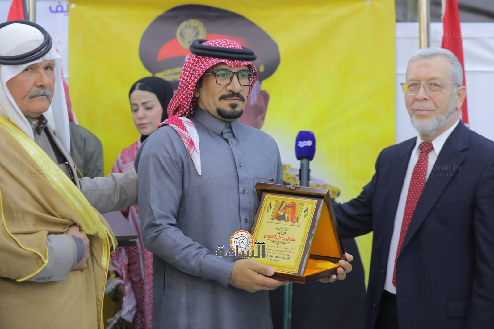 Madar Al-Saa Images 0.10571961024017984