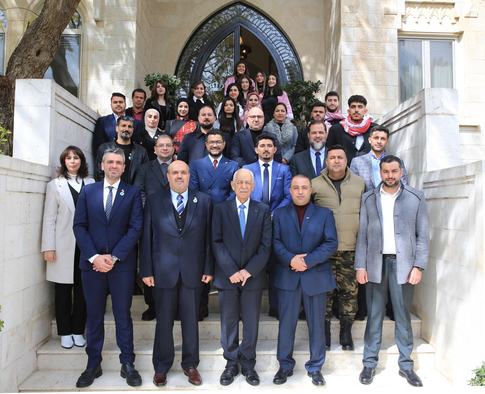 Madar Al-Saa Images 0.8273737926777527