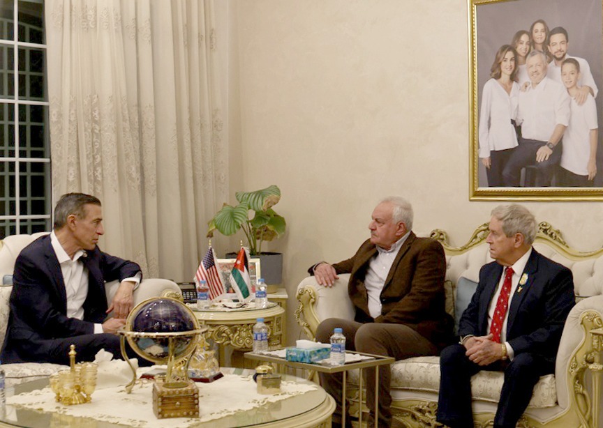 Madar Al-Saa Images 0.20878997143667832