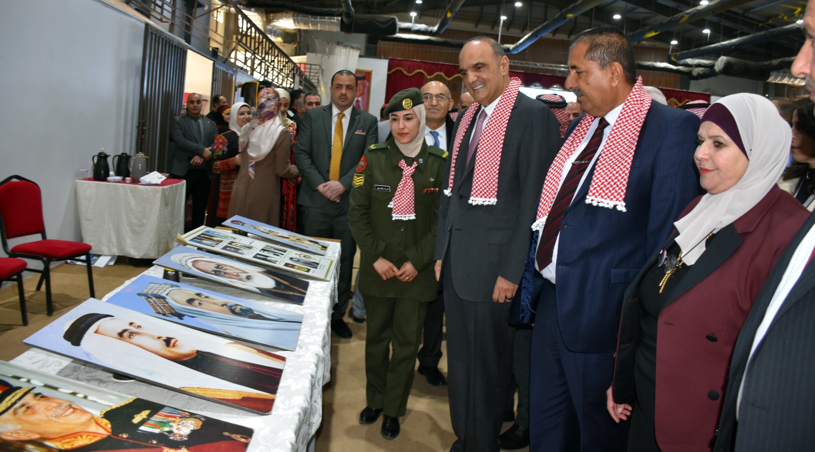 Madar Al-Saa Images 0.3117599118990182