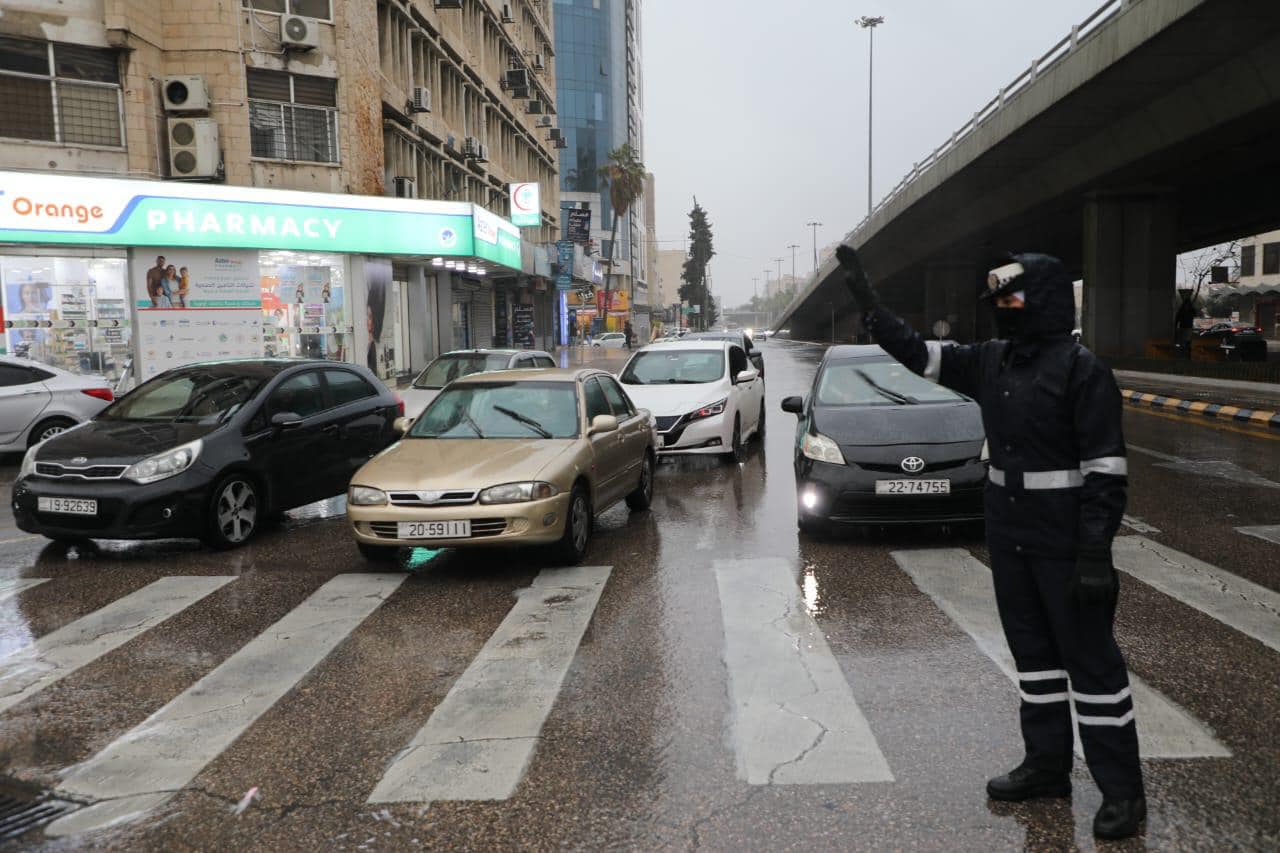 Madar Al-Saa Images 0.04373754748066072