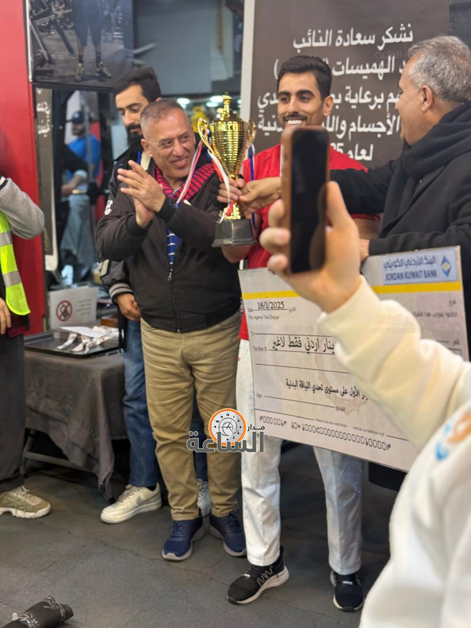 Madar Al-Saa Images 0.5823304203460546