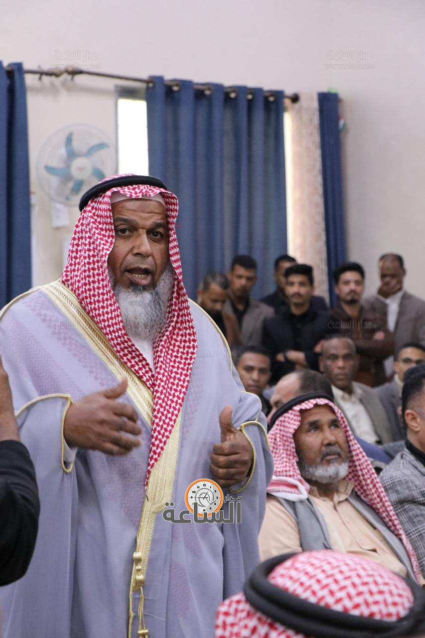 Madar Al-Saa Images 0.9810723856033081