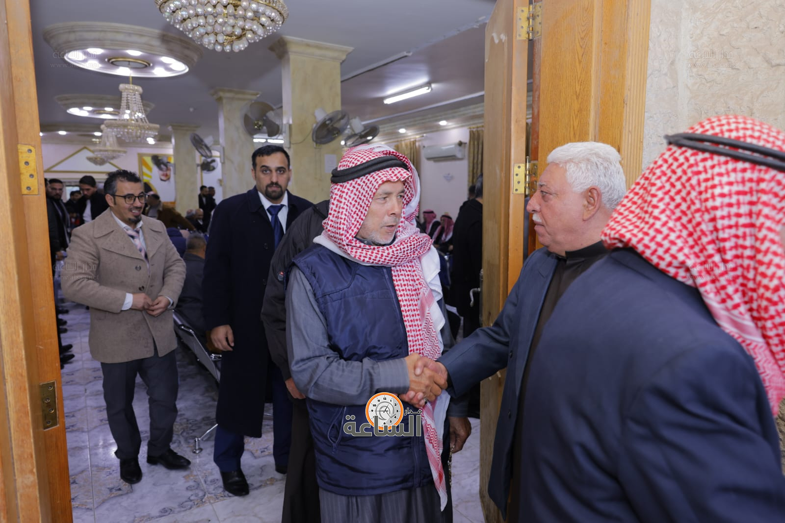 Madar Al-Saa Images 0.5663937635872149