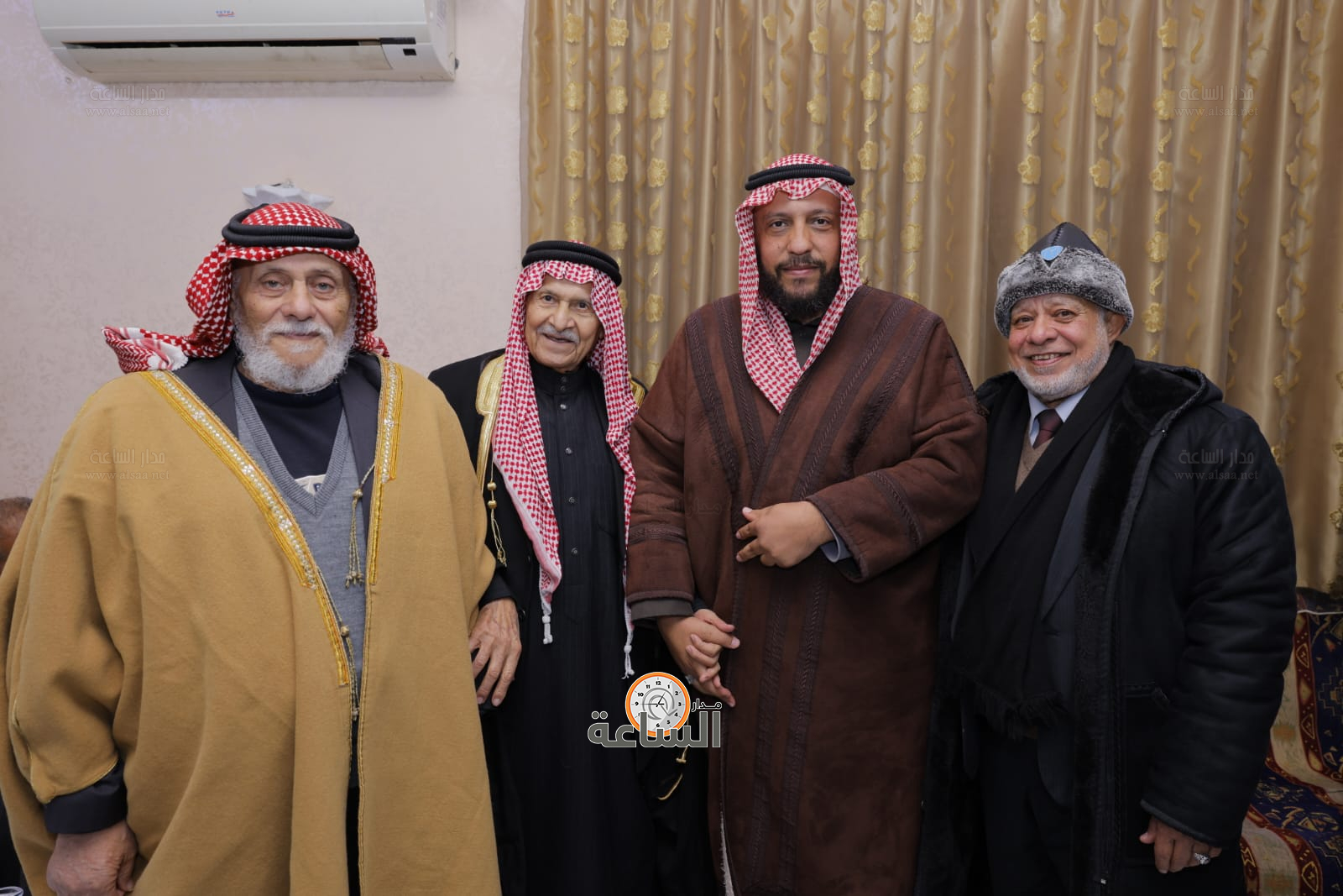 Madar Al-Saa Images 0.6473496405492081