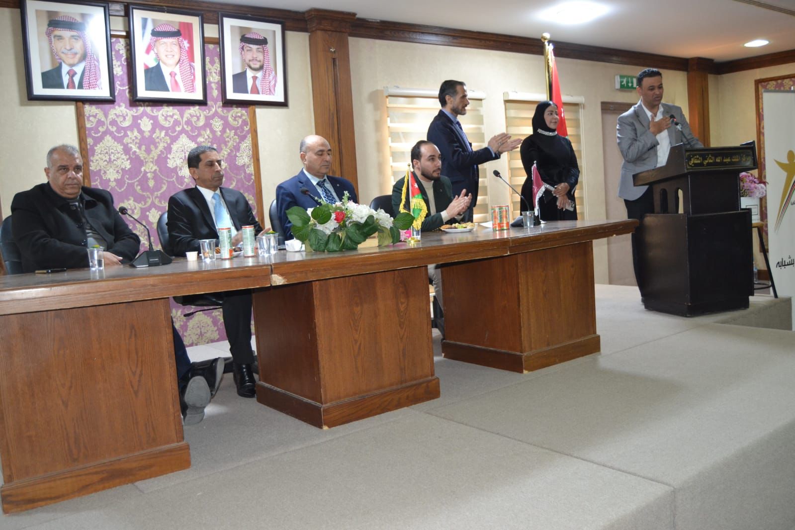 Madar Al-Saa Images 0.4255005322984555