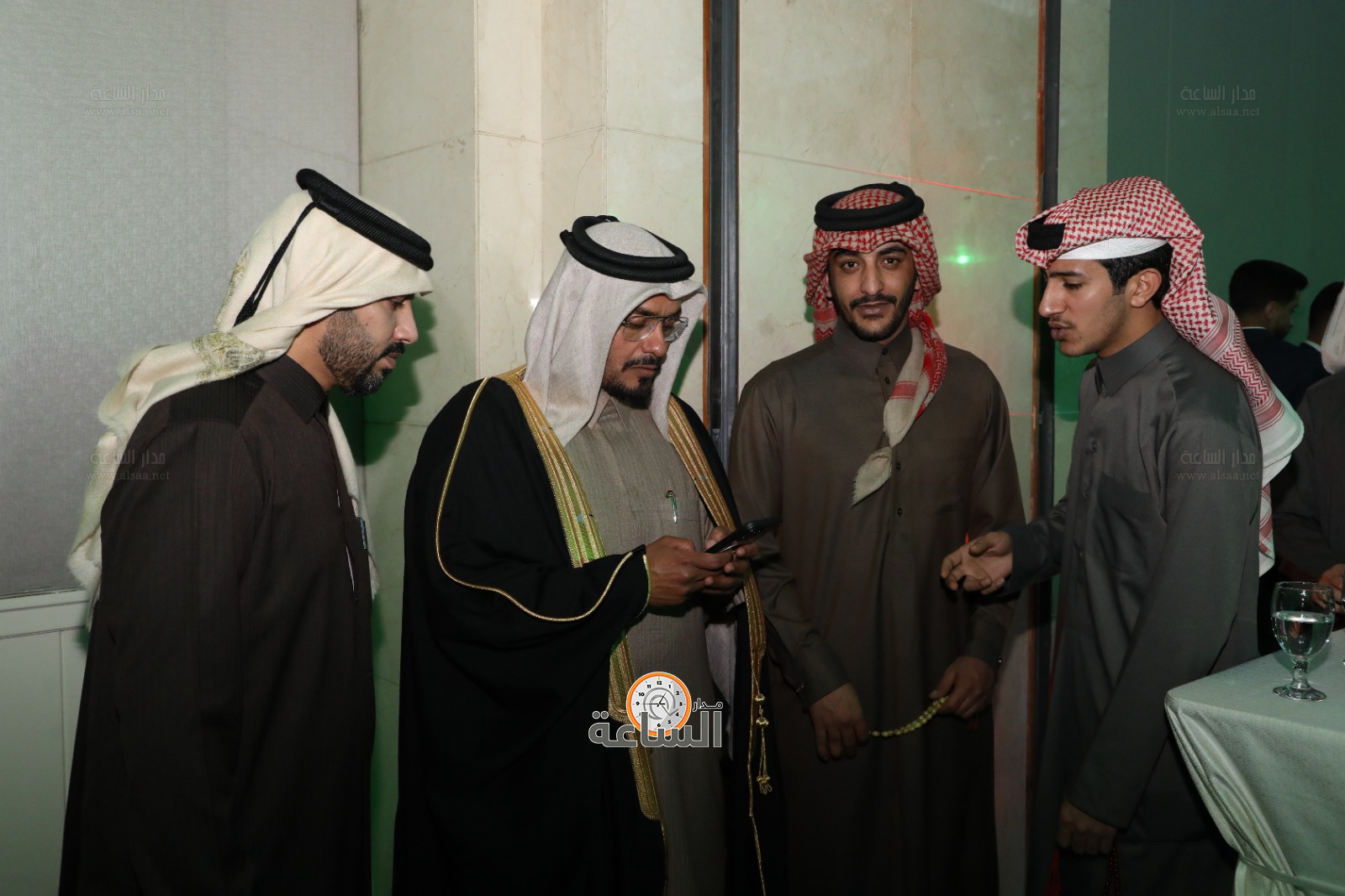 Madar Al-Saa Images 0.9221838607172428