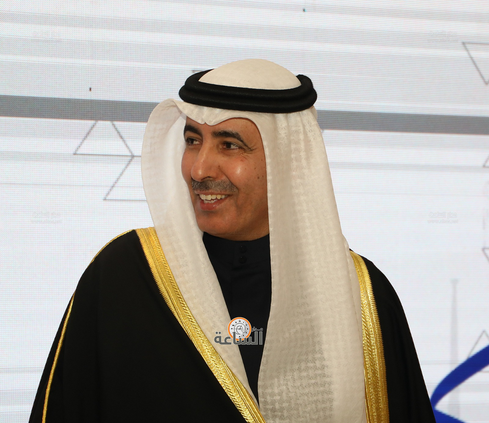 Madar Al-Saa Images 0.36892022225250054