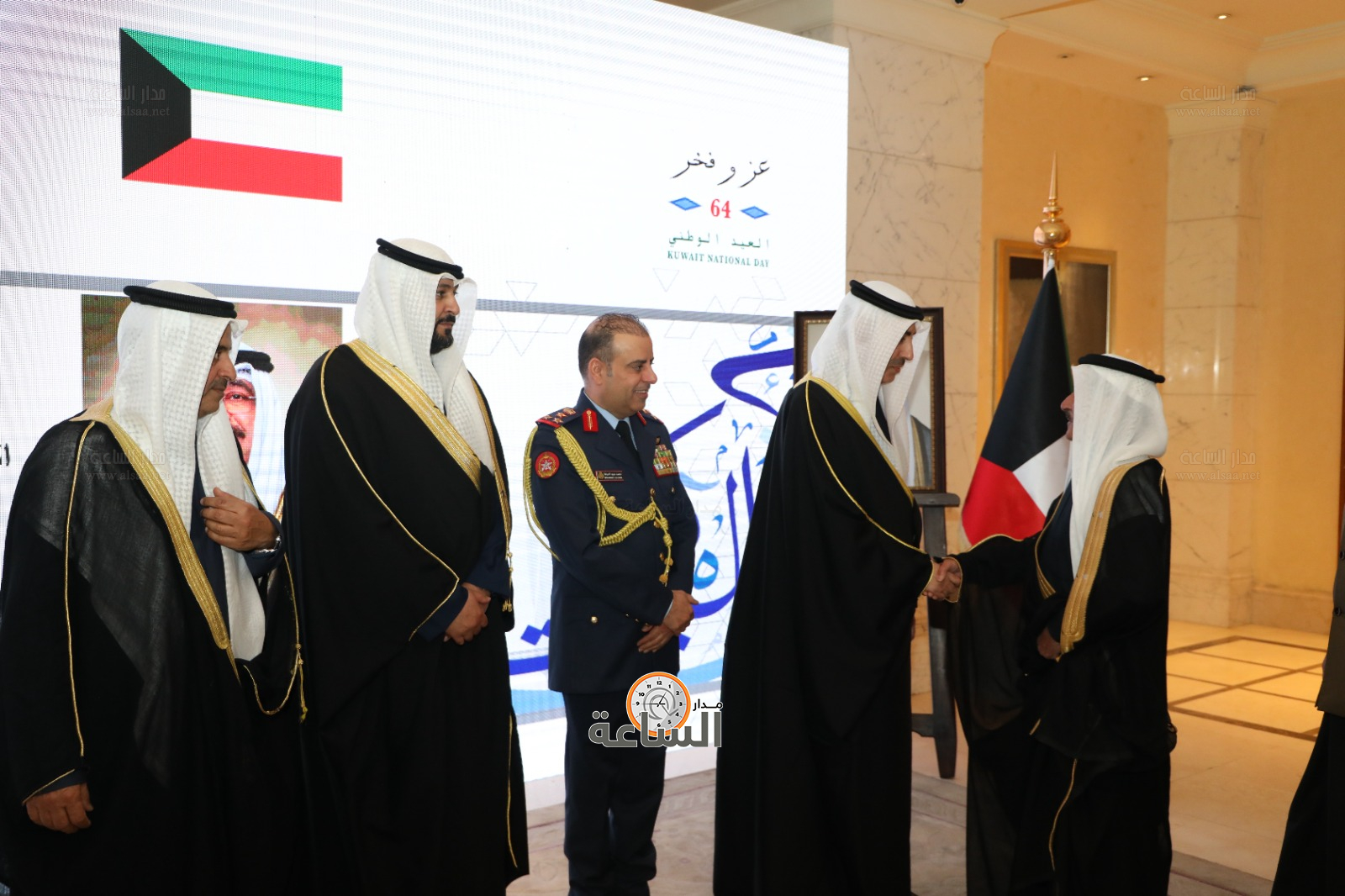 Madar Al-Saa Images 0.49021383023187437