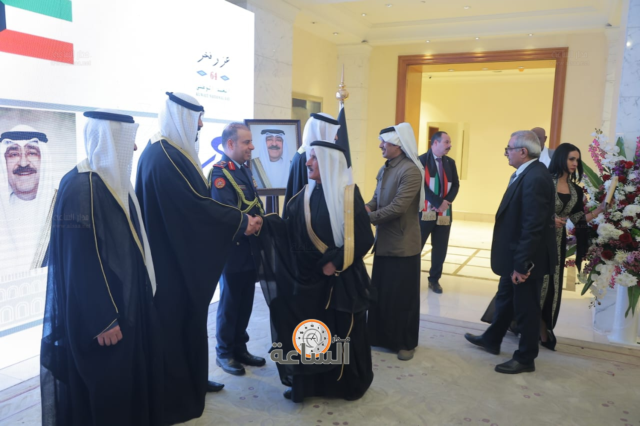 Madar Al-Saa Images 0.803053209223145