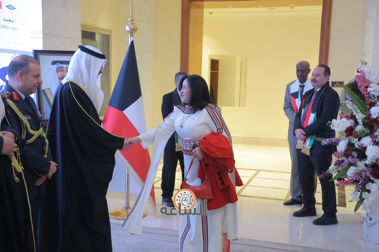 Madar Al-Saa Images 0.33244287083957325