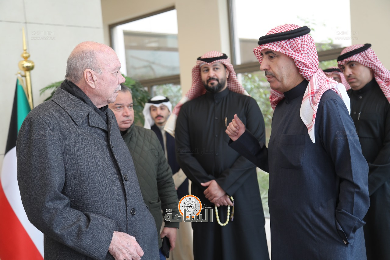 Madar Al-Saa Images 0.5479228915955145