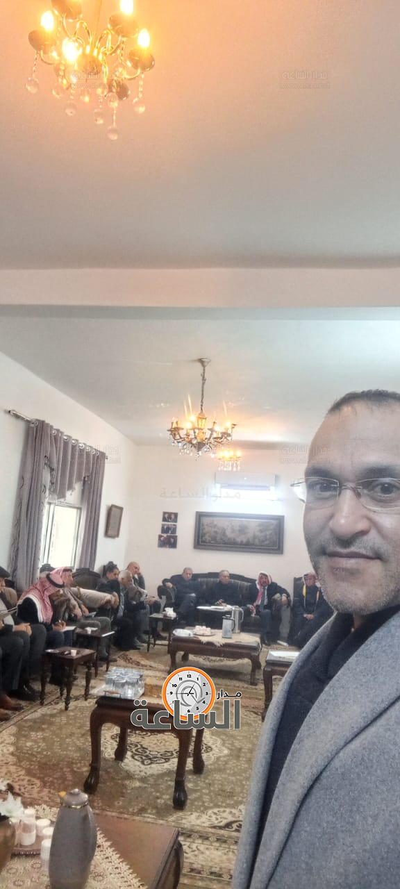 Madar Al-Saa Images 0.3849538220522095