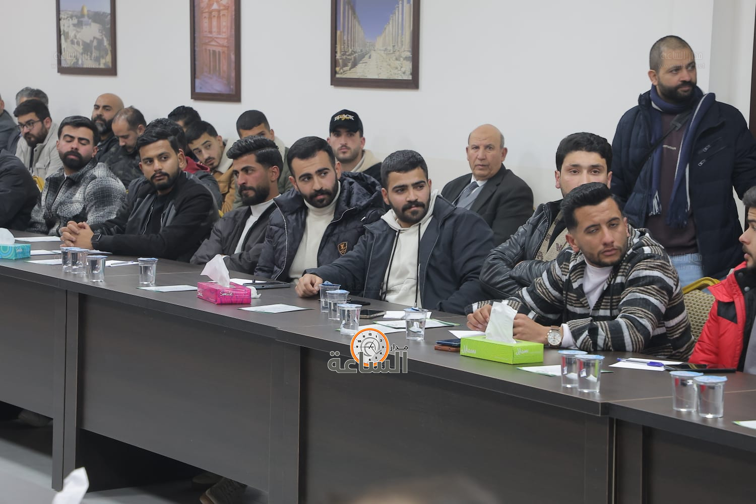 Madar Al-Saa Images 0.013712190647261258