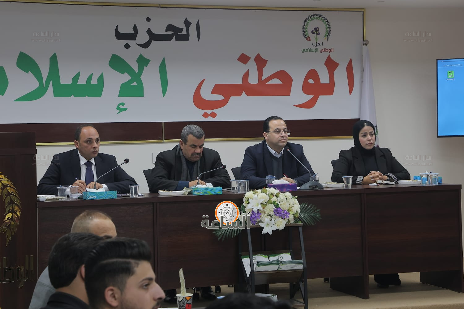 Madar Al-Saa Images 0.813843746163393