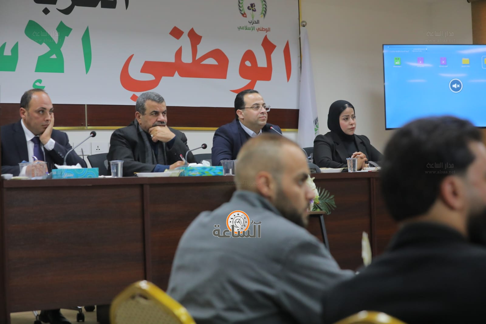 Madar Al-Saa Images 0.8908181561496451