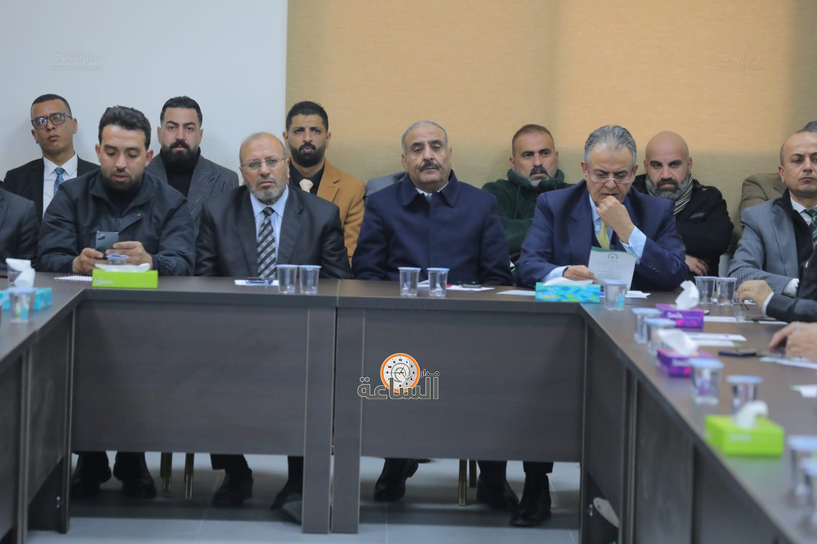 Madar Al-Saa Images 0.4148408556706964