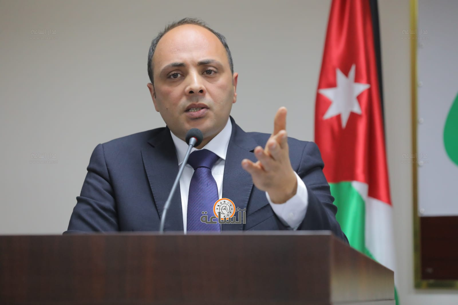 Madar Al-Saa Images 0.2490309699421729