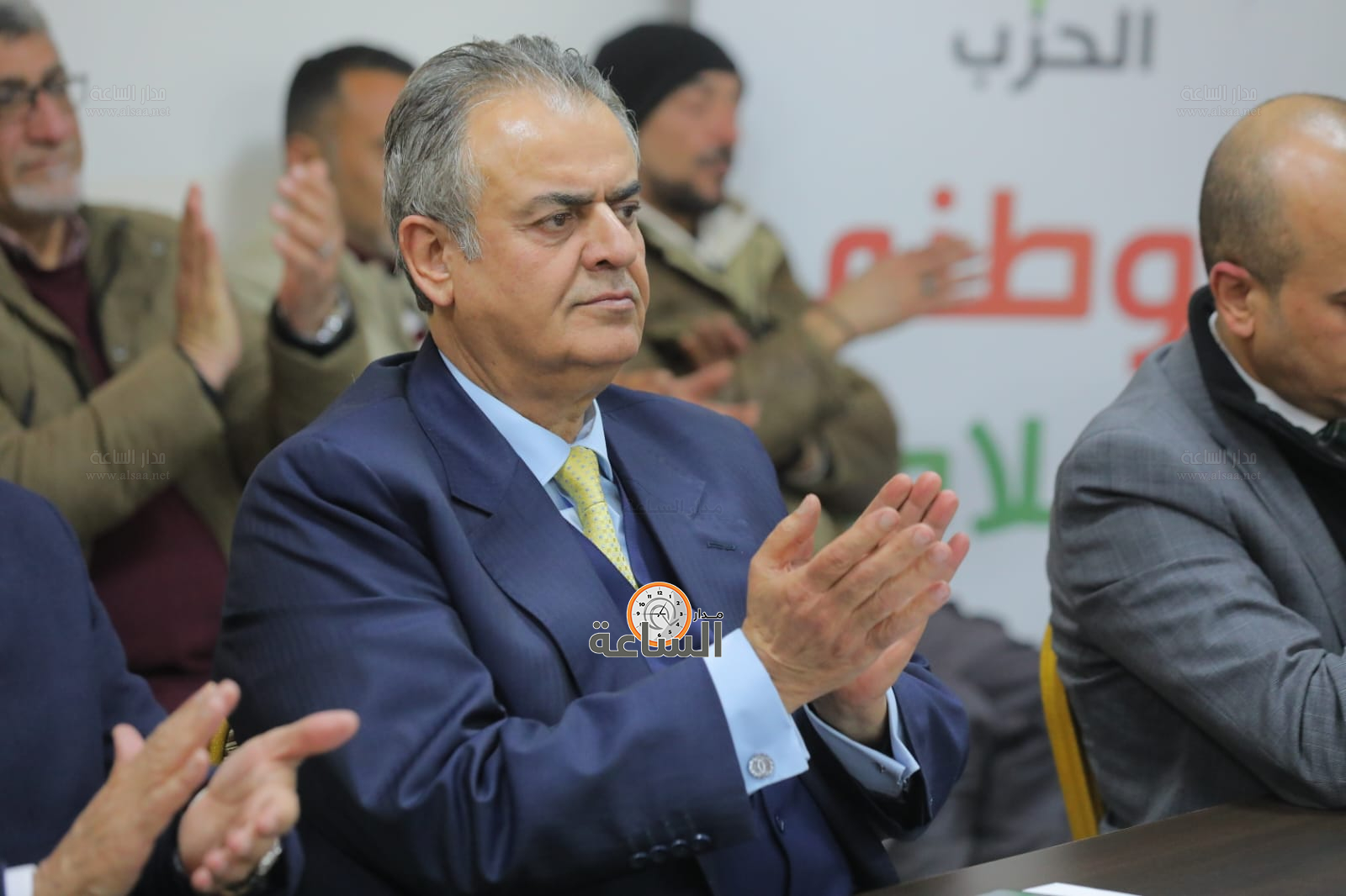 Madar Al-Saa Images 0.8119675282902767