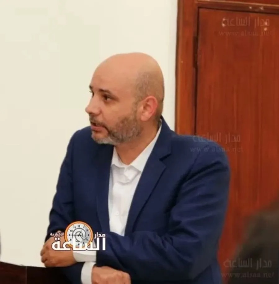 Madar Al-Saa Images 0.04160858358804309