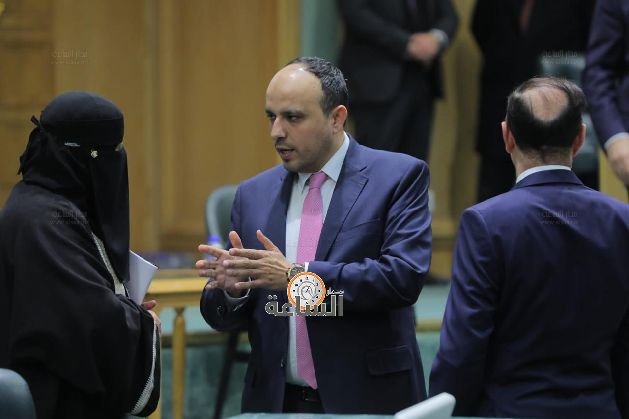 Madar Al-Saa Images 0.7673658082692618