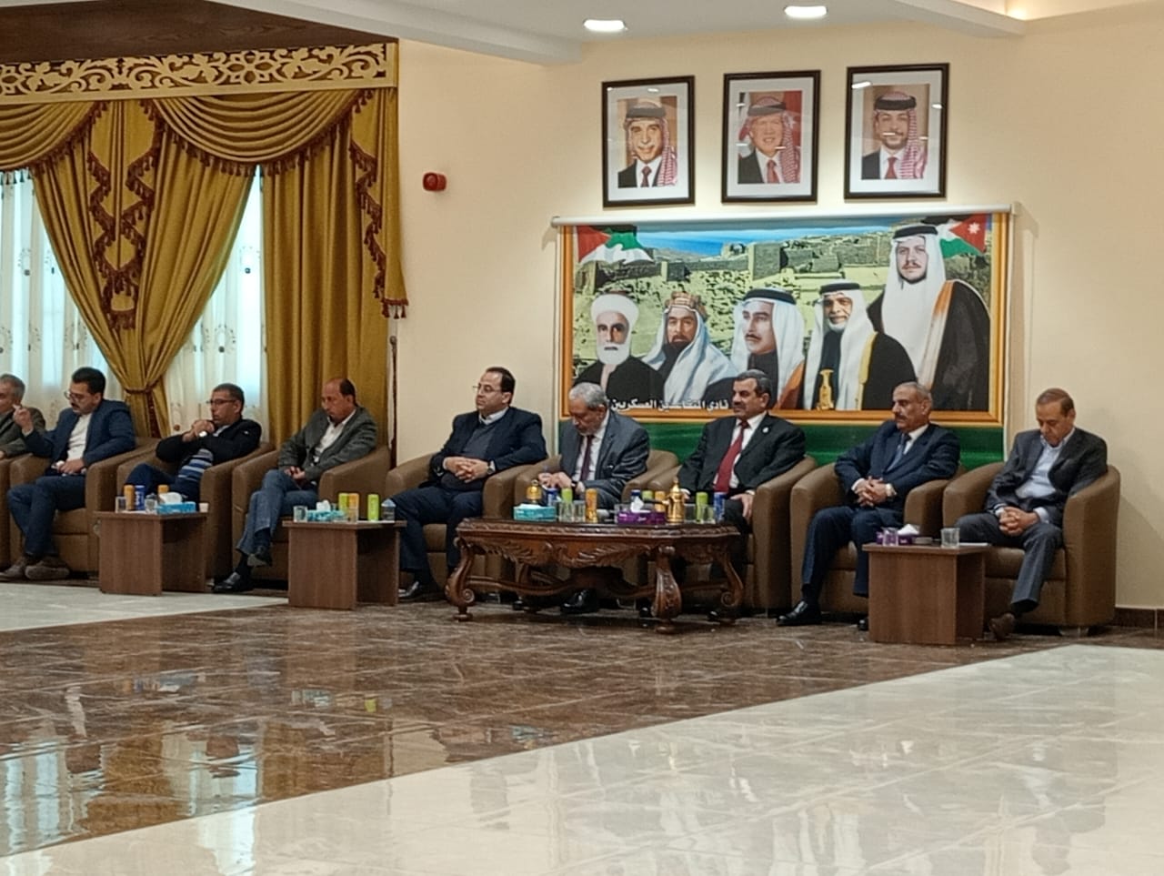 Madar Al-Saa Images 0.019739905355279586