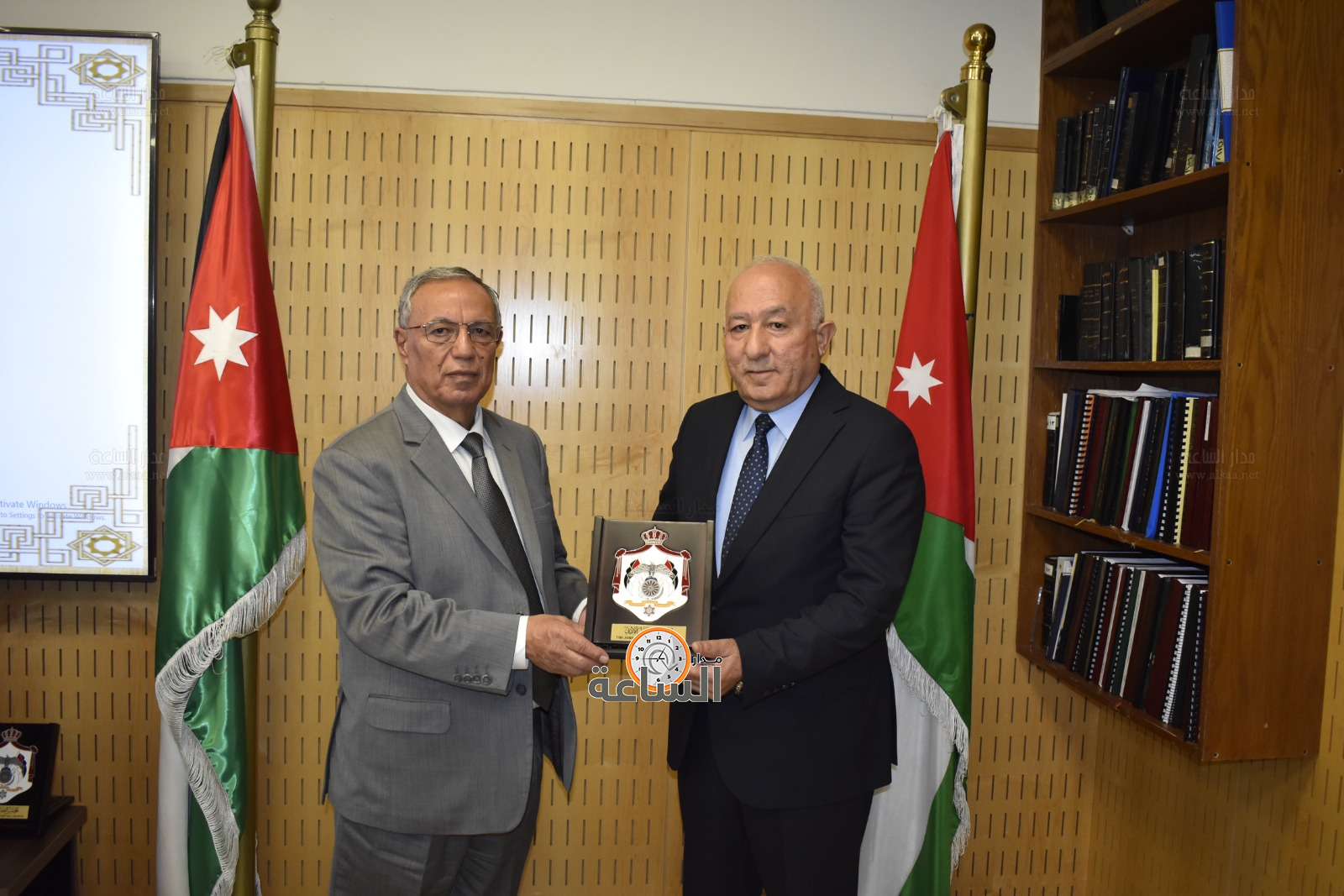 Madar Al-Saa Images 0.7238911567237594