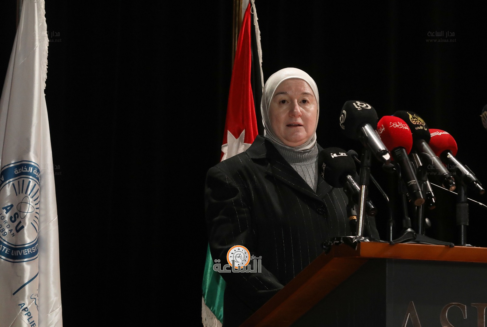 Madar Al-Saa Images 0.9227840061593209