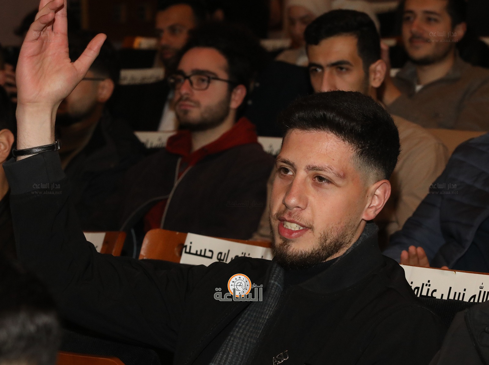 Madar Al-Saa Images 0.8741987070930106