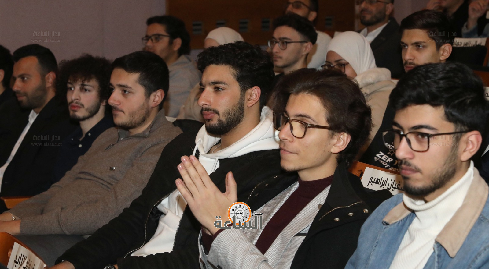 Madar Al-Saa Images 0.10587140574075216