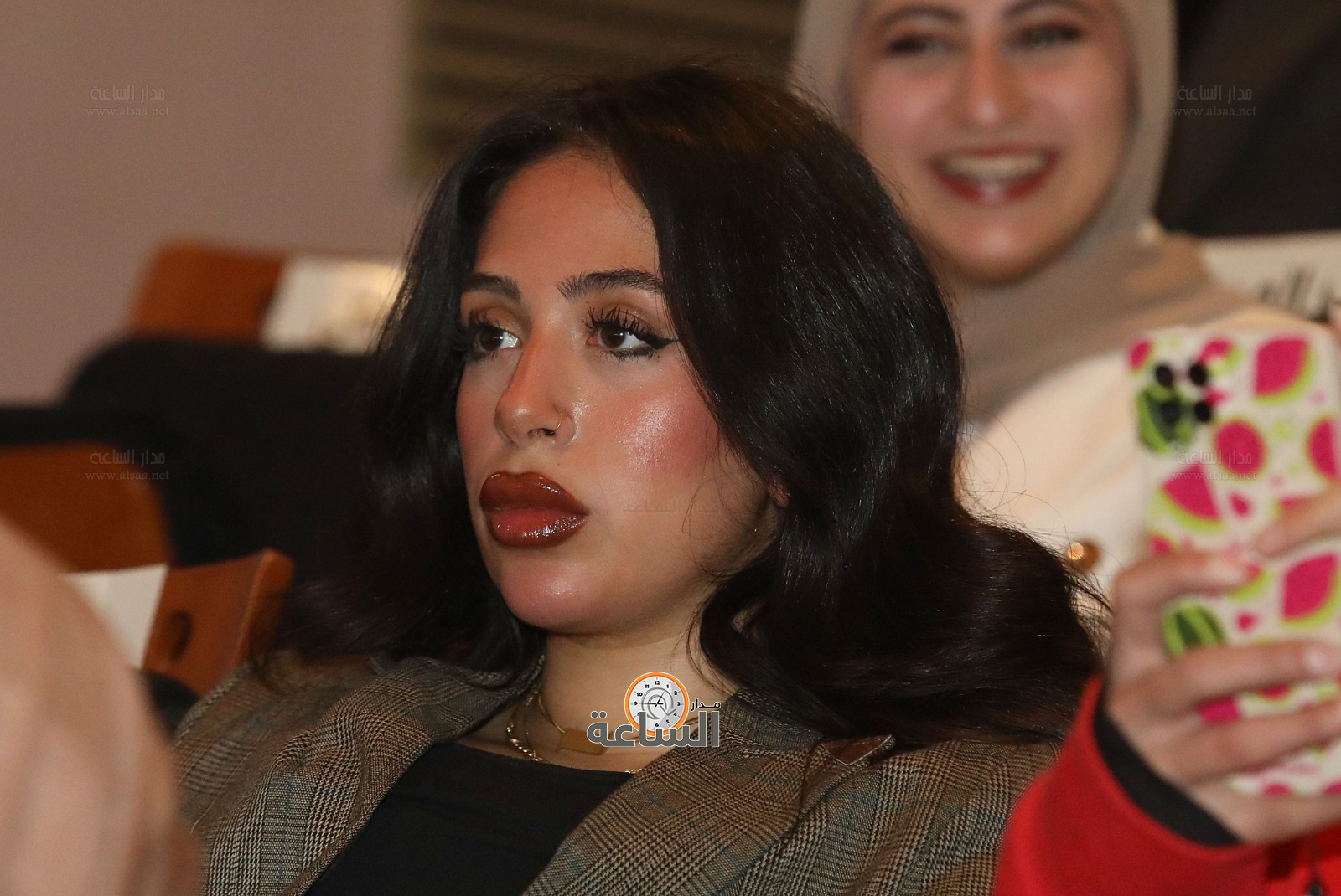 Madar Al-Saa Images 0.6564128650312773