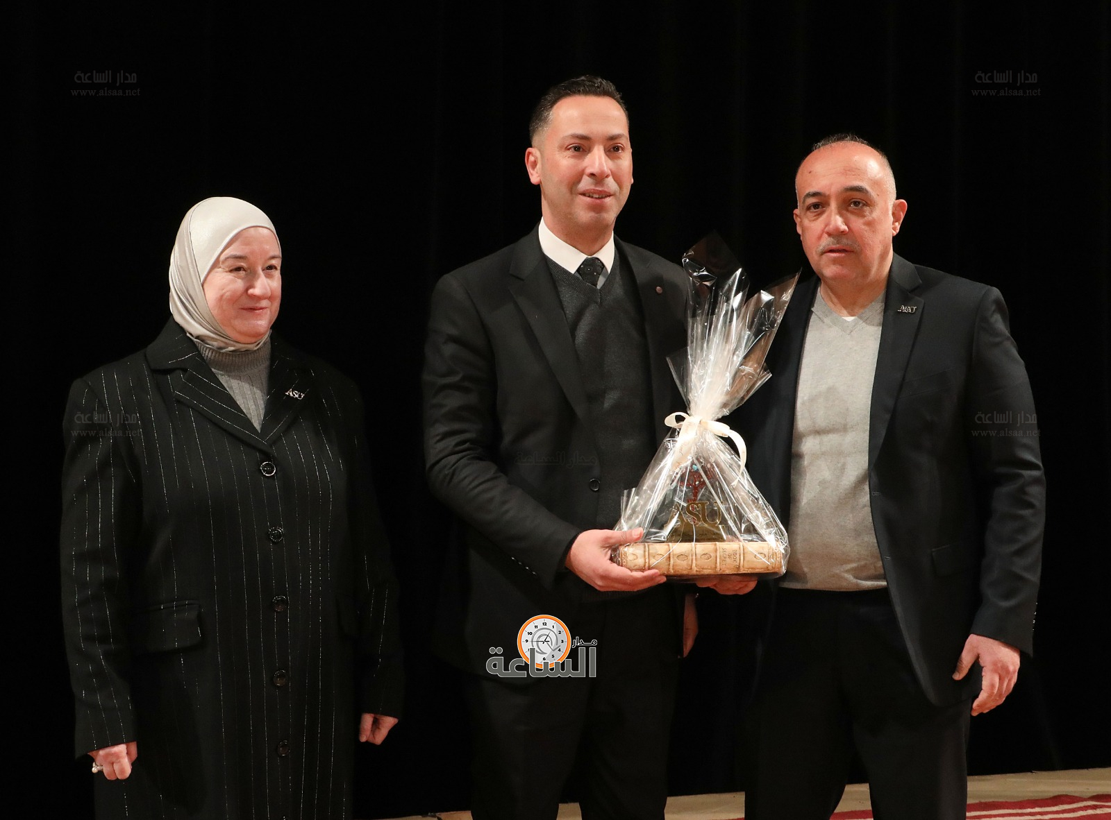 Madar Al-Saa Images 0.7608185966931655