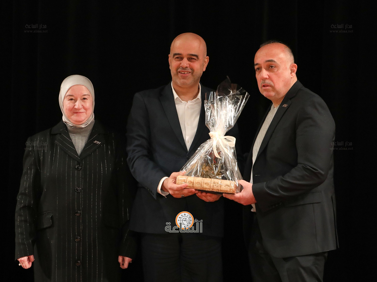 Madar Al-Saa Images 0.3873237016520741