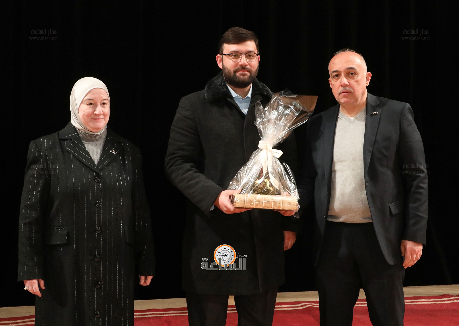 Madar Al-Saa Images 0.318366415153313