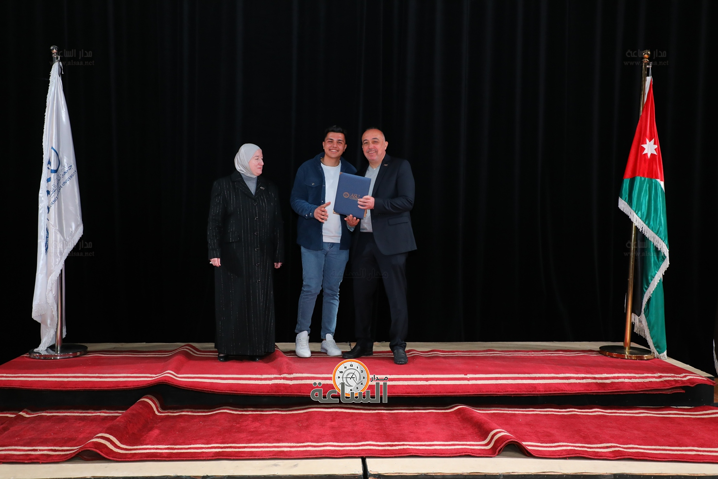 Madar Al-Saa Images 0.6964936075953378