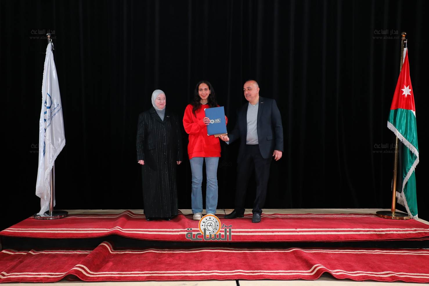 Madar Al-Saa Images 0.9034919011932634