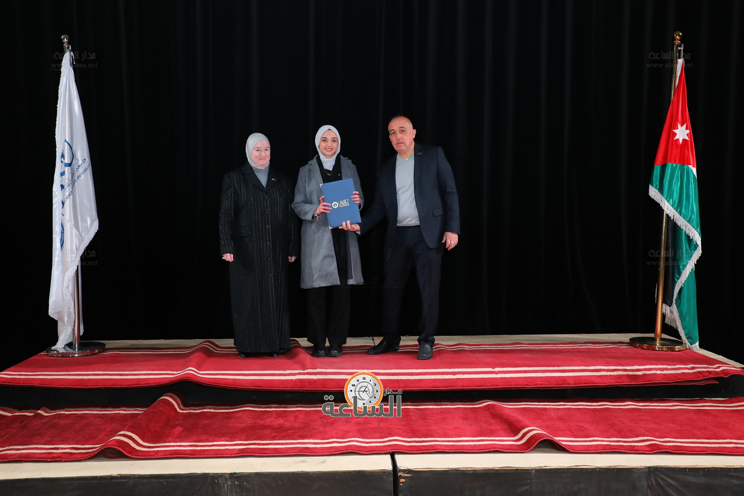 Madar Al-Saa Images 0.37054135839737423