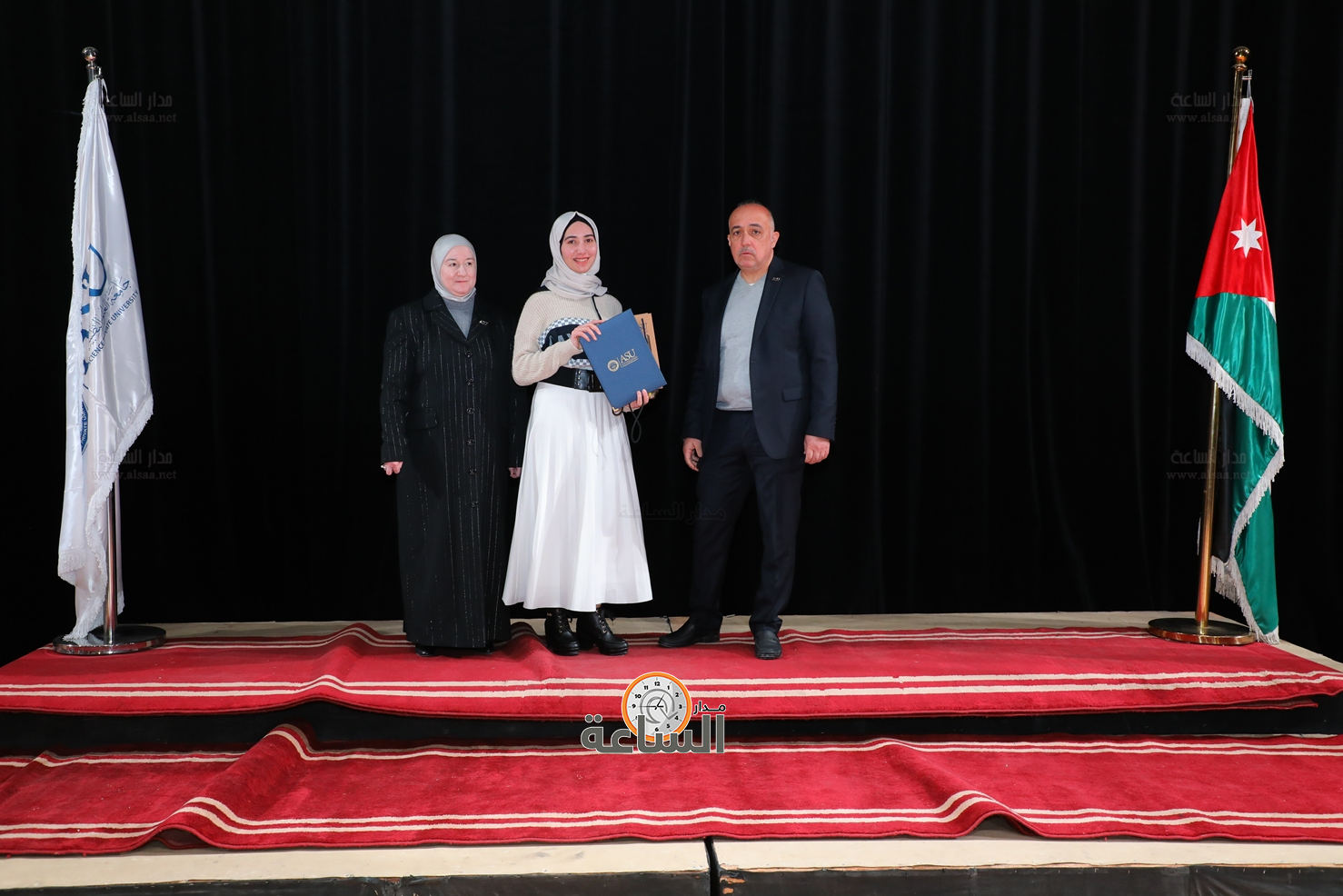 Madar Al-Saa Images 0.8243515415493161