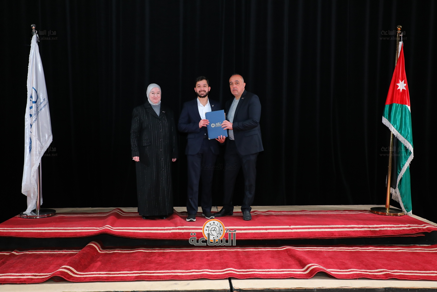 Madar Al-Saa Images 0.9985149039386492