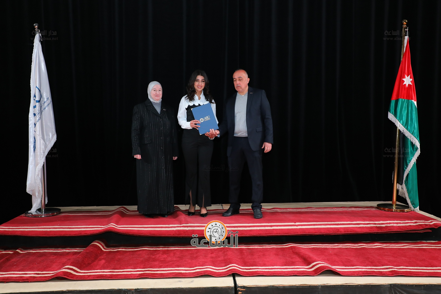 Madar Al-Saa Images 0.0031746557665535136