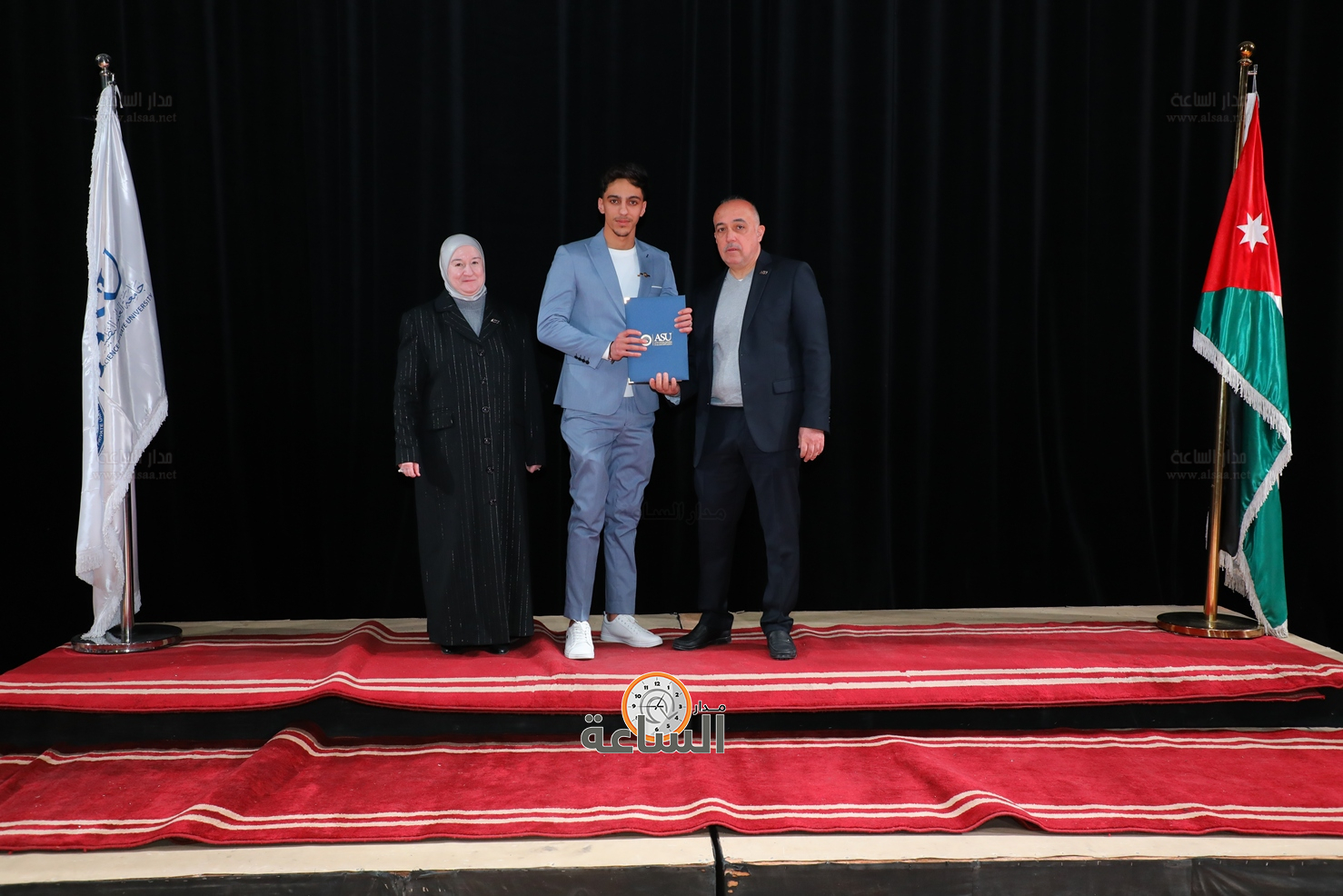 Madar Al-Saa Images 0.04988421305573154