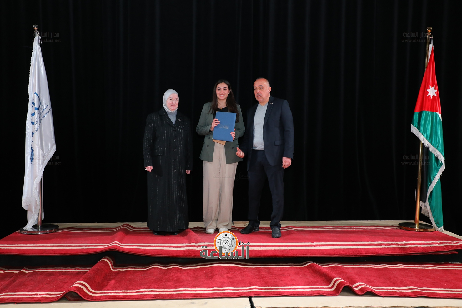 Madar Al-Saa Images 0.46593605889121914