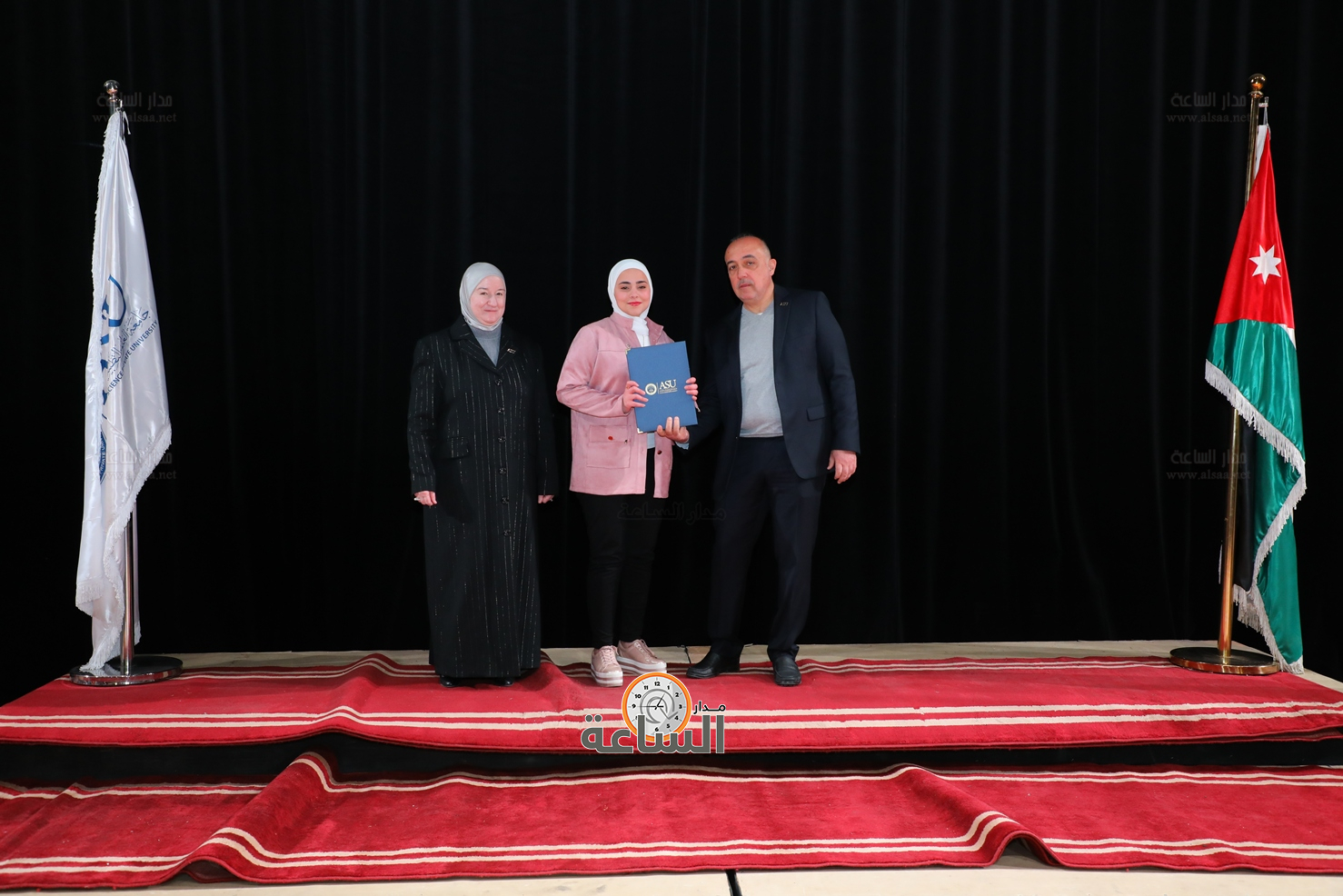 Madar Al-Saa Images 0.3105555127549262