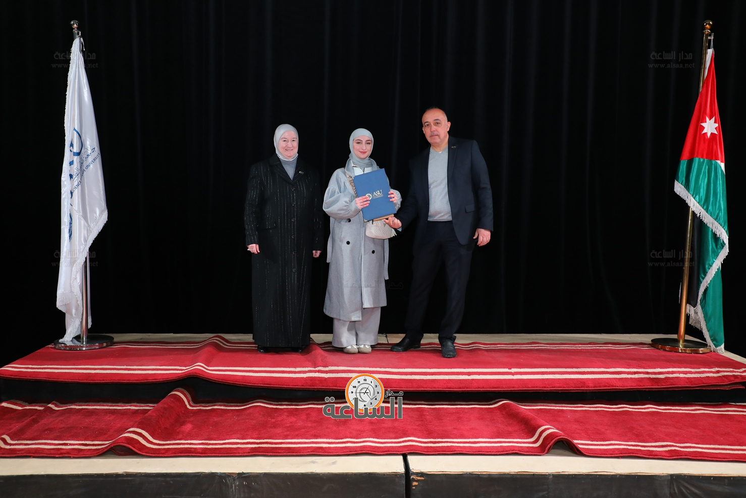 Madar Al-Saa Images 0.41849605840942417