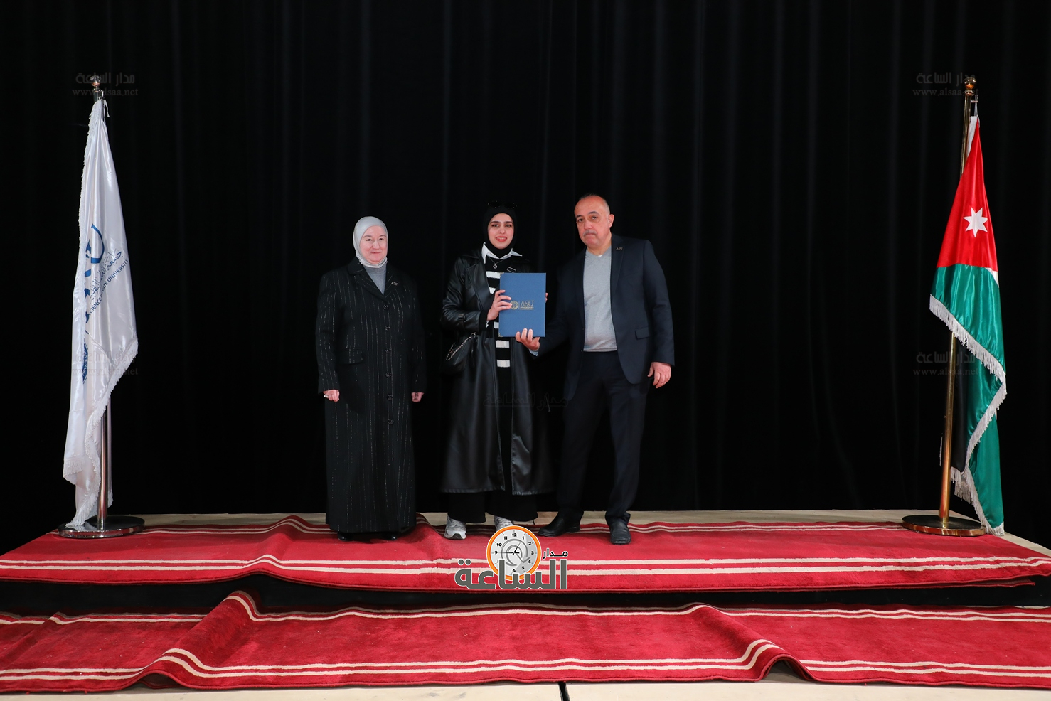 Madar Al-Saa Images 0.4295735716363811