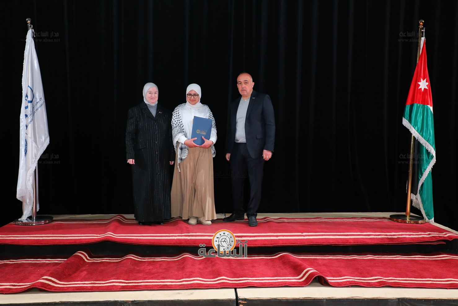 Madar Al-Saa Images 0.6863311032780472