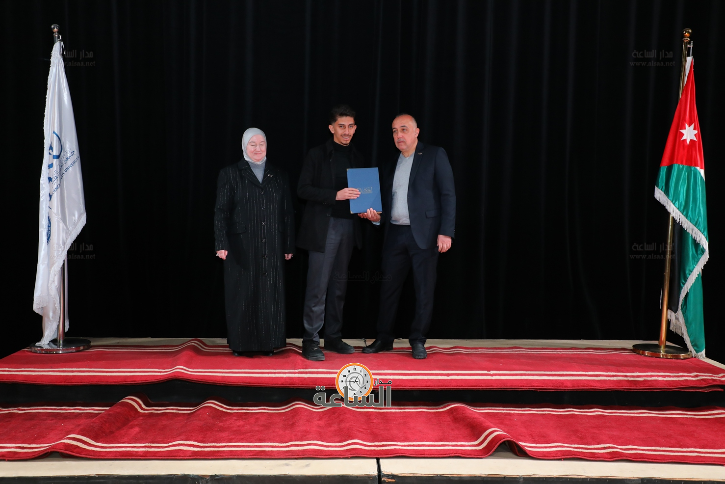 Madar Al-Saa Images 0.8872750745748488