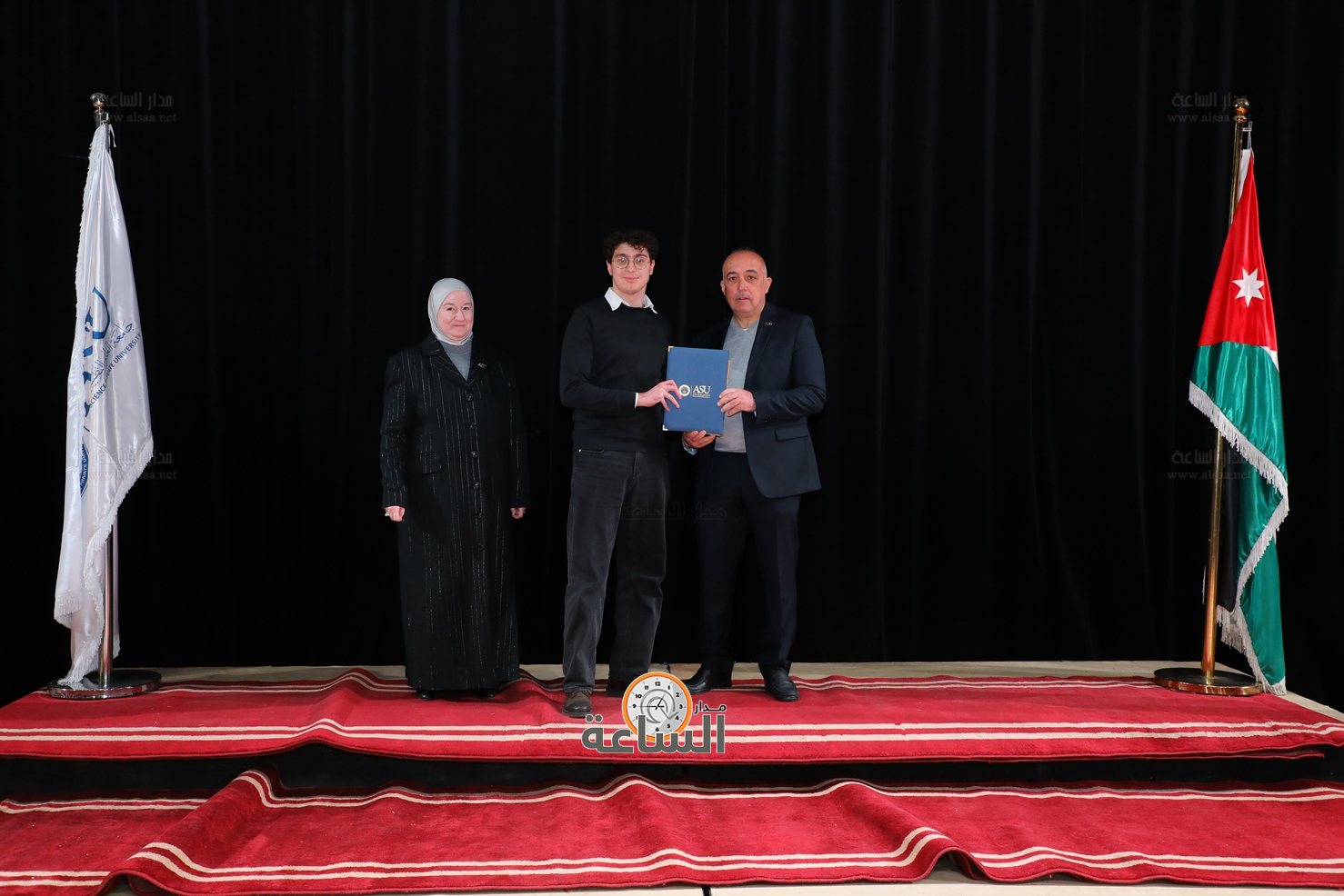 Madar Al-Saa Images 0.7318992673520017