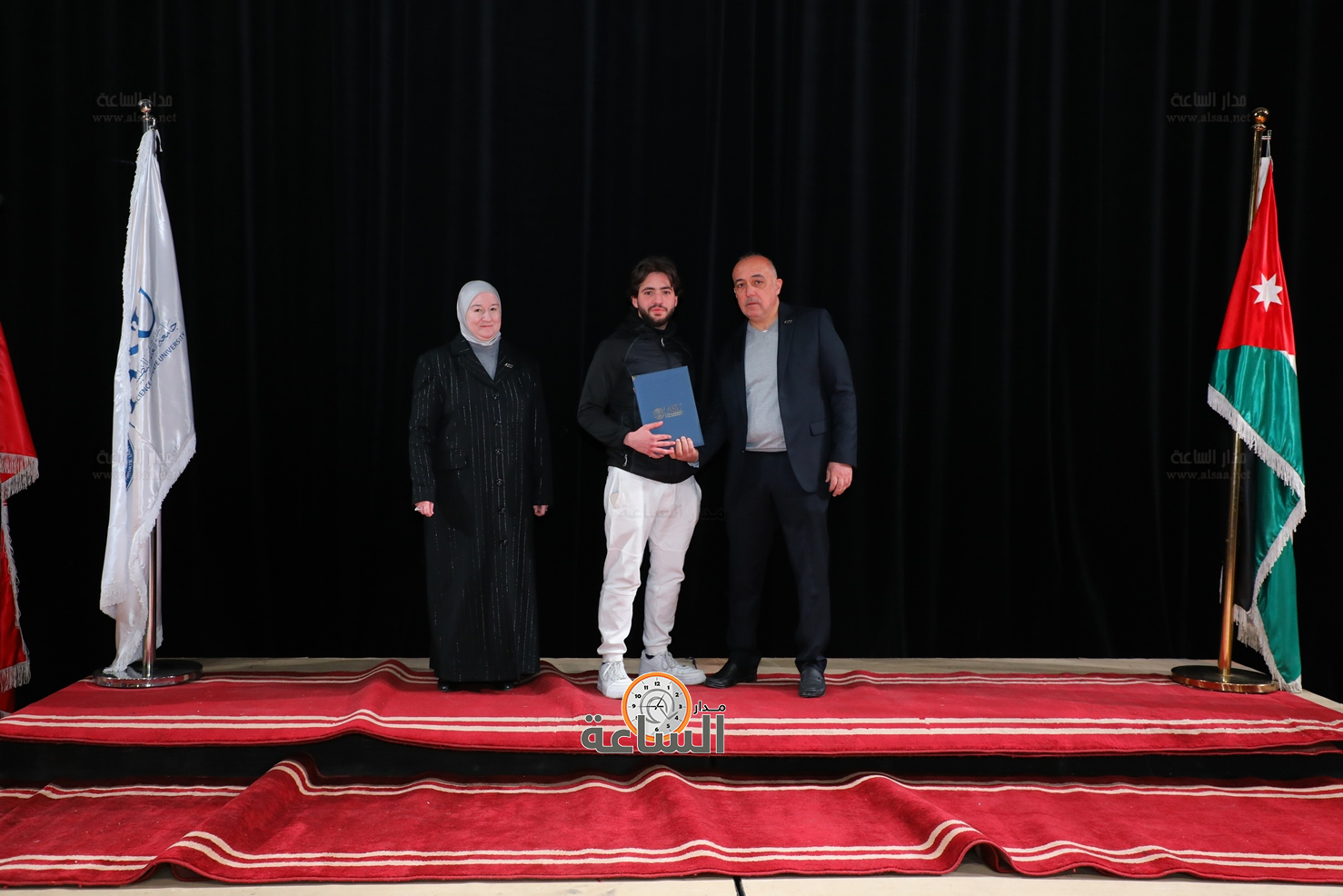 Madar Al-Saa Images 0.24449989350961854