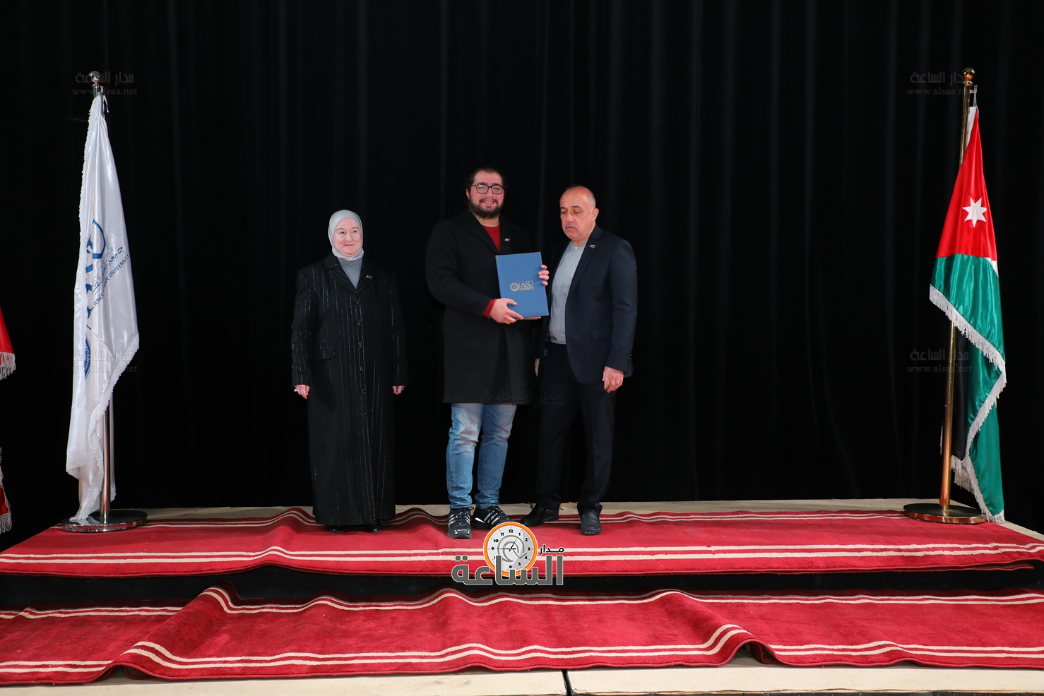 Madar Al-Saa Images 0.7767353826568759